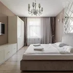 Royal Art-deco